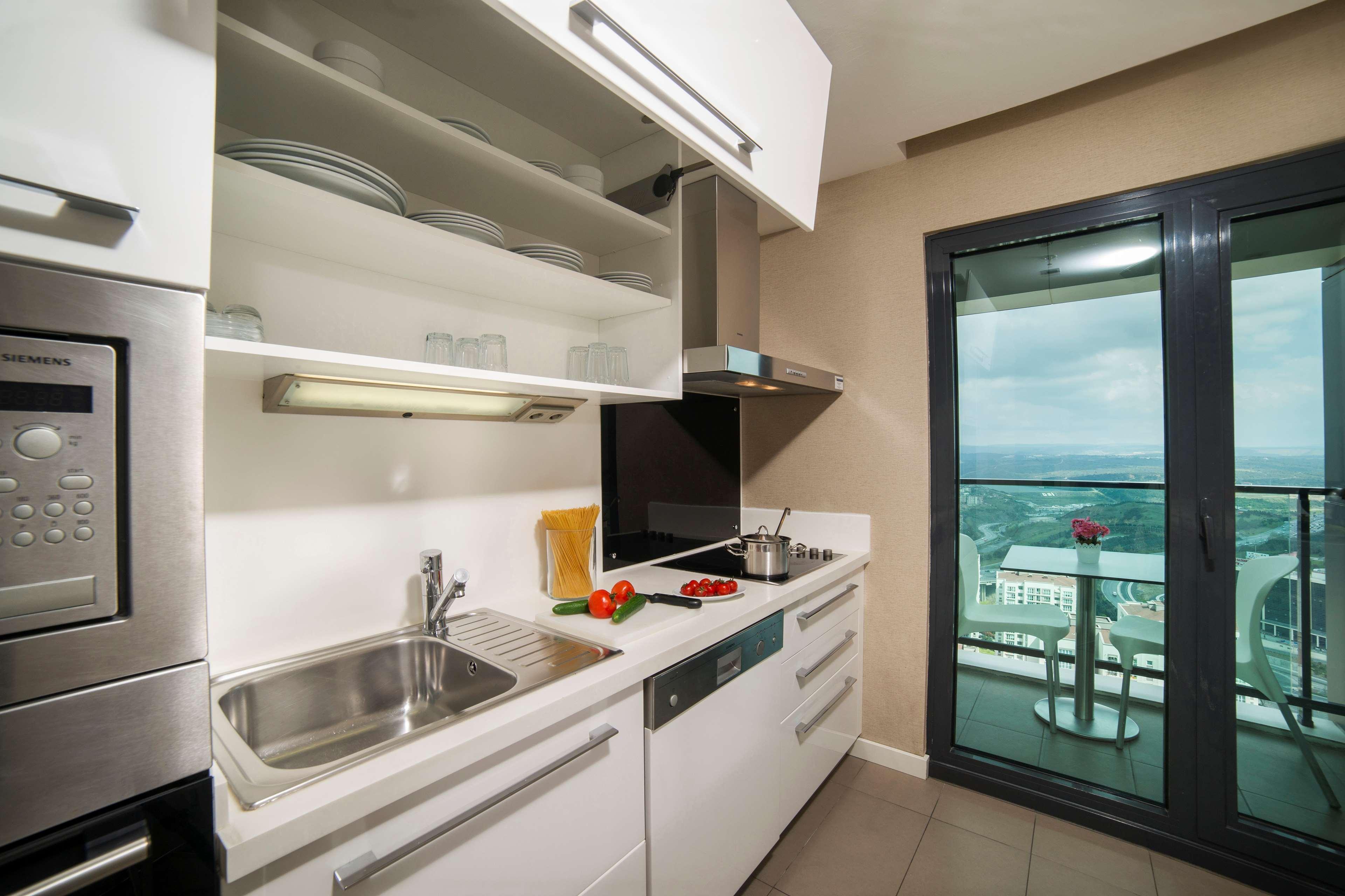 Radisson Residences Avrupa TEM Estambul Exterior foto