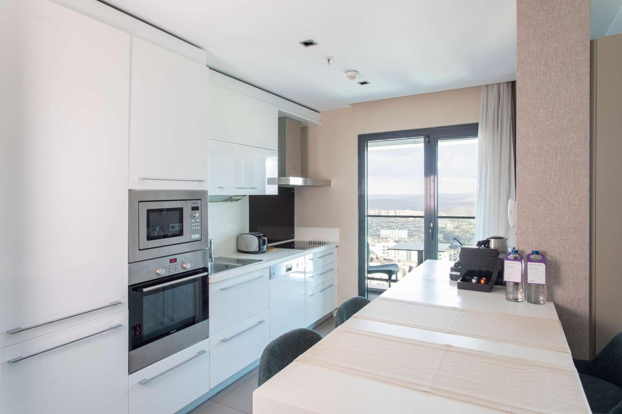 Radisson Residences Avrupa TEM Estambul Exterior foto
