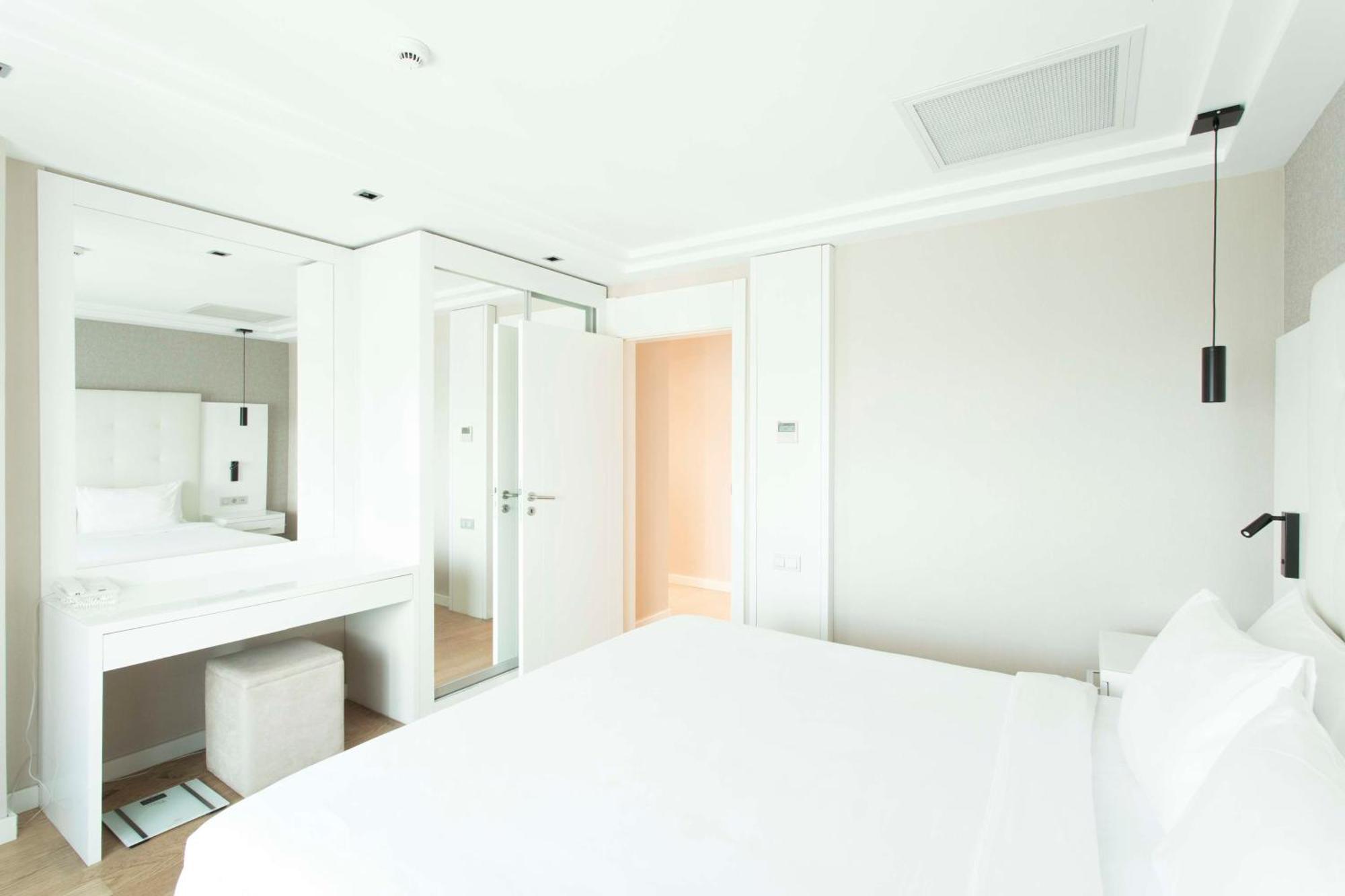 Radisson Residences Avrupa TEM Estambul Exterior foto